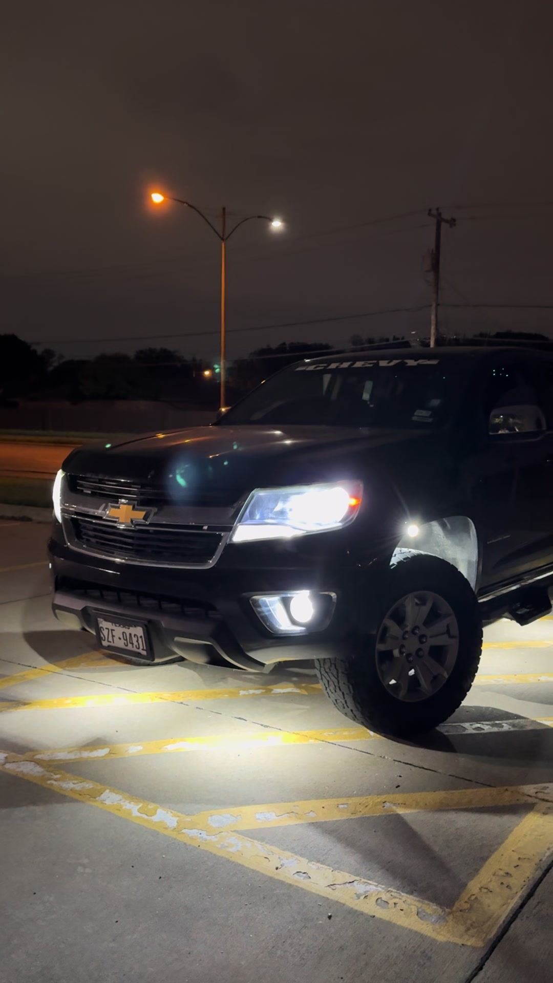 @🦅