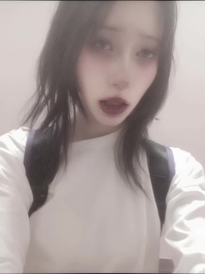 @лирикаXD//
