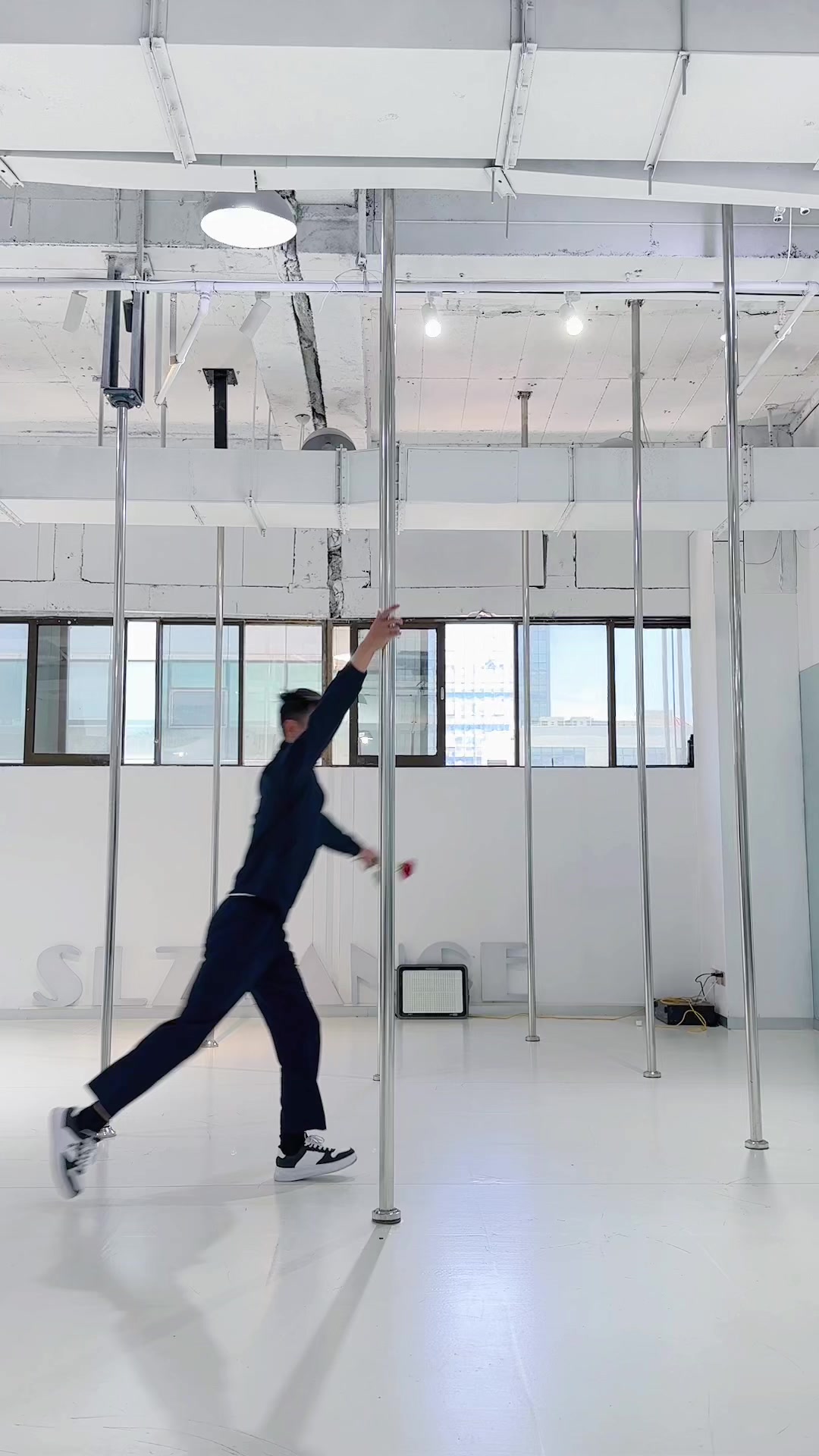 @poledance520