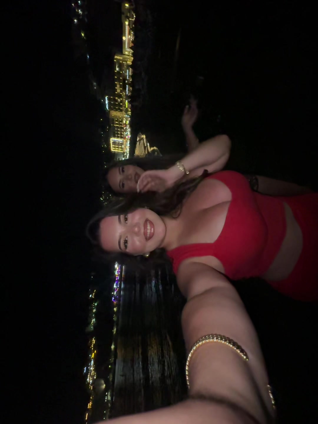 @Edona🌙