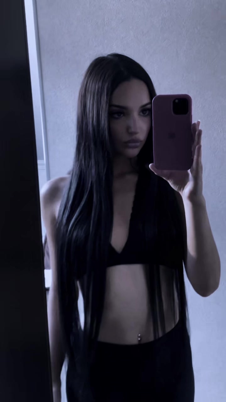 @JULIA СHANEL