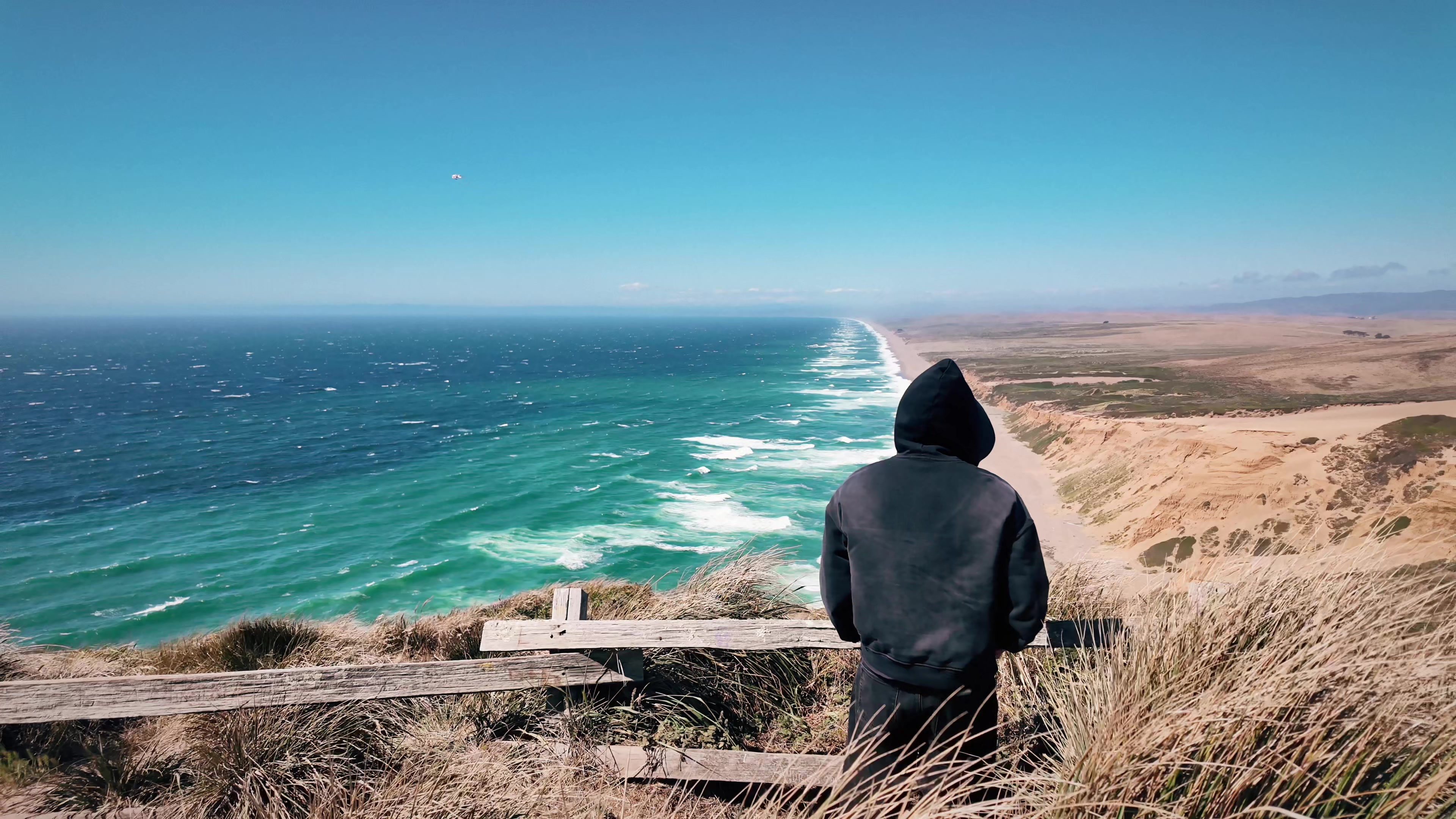 @jezvandrew