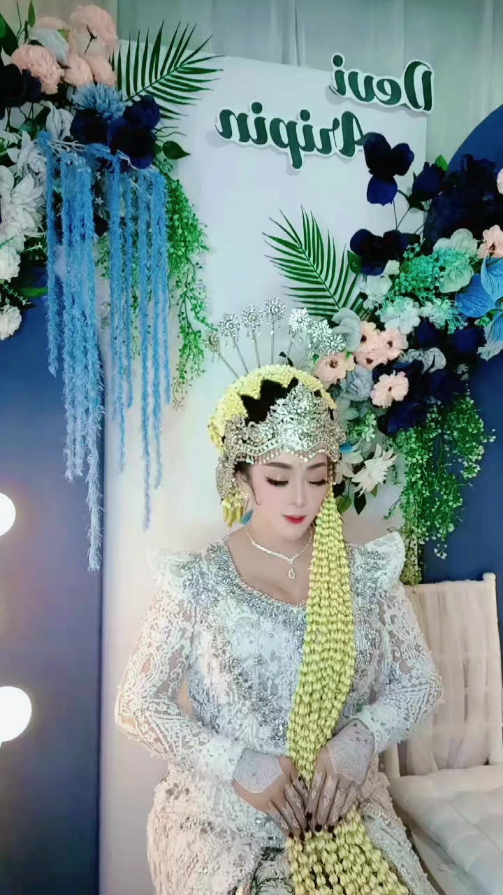 @devikalingga14