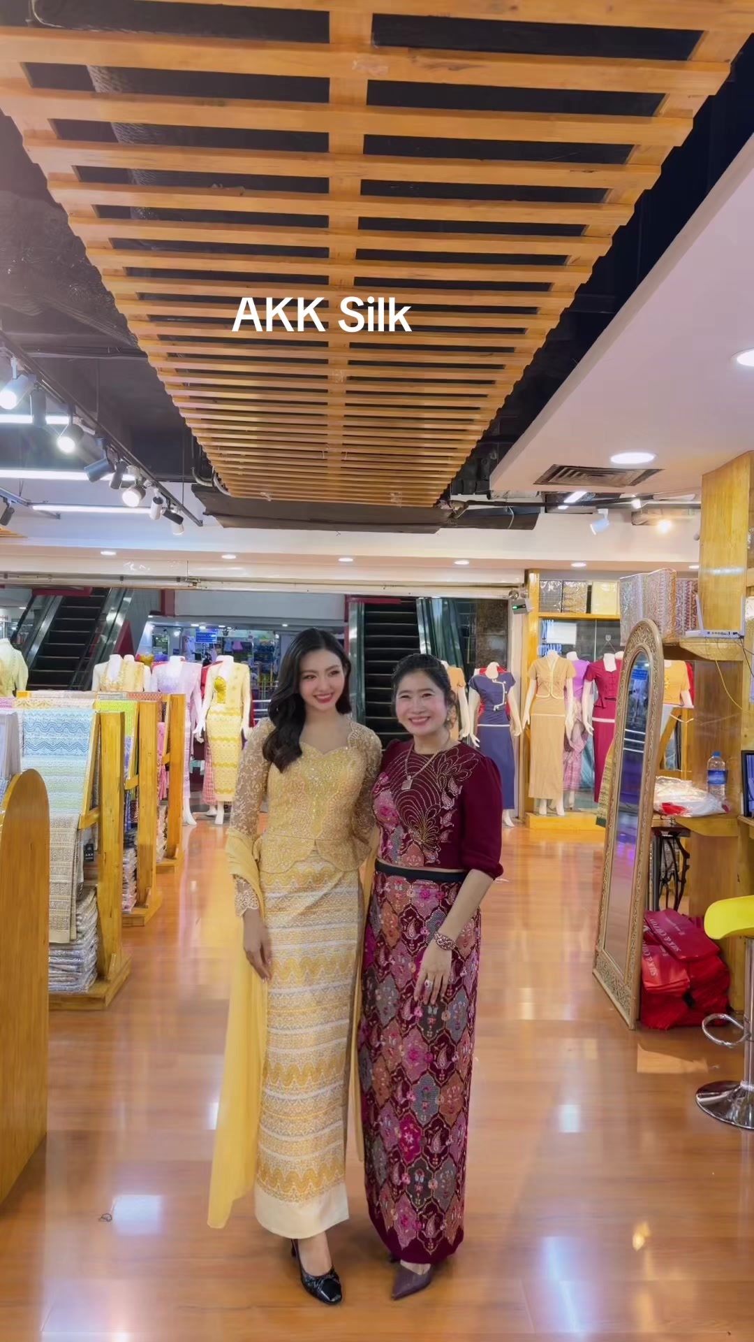 @Akk Silk (official account)