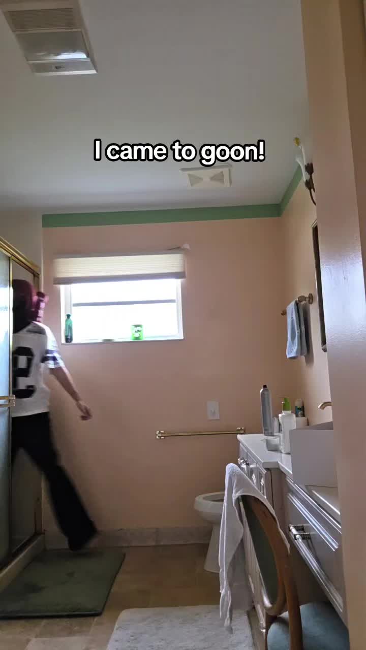 @Hoodaloid