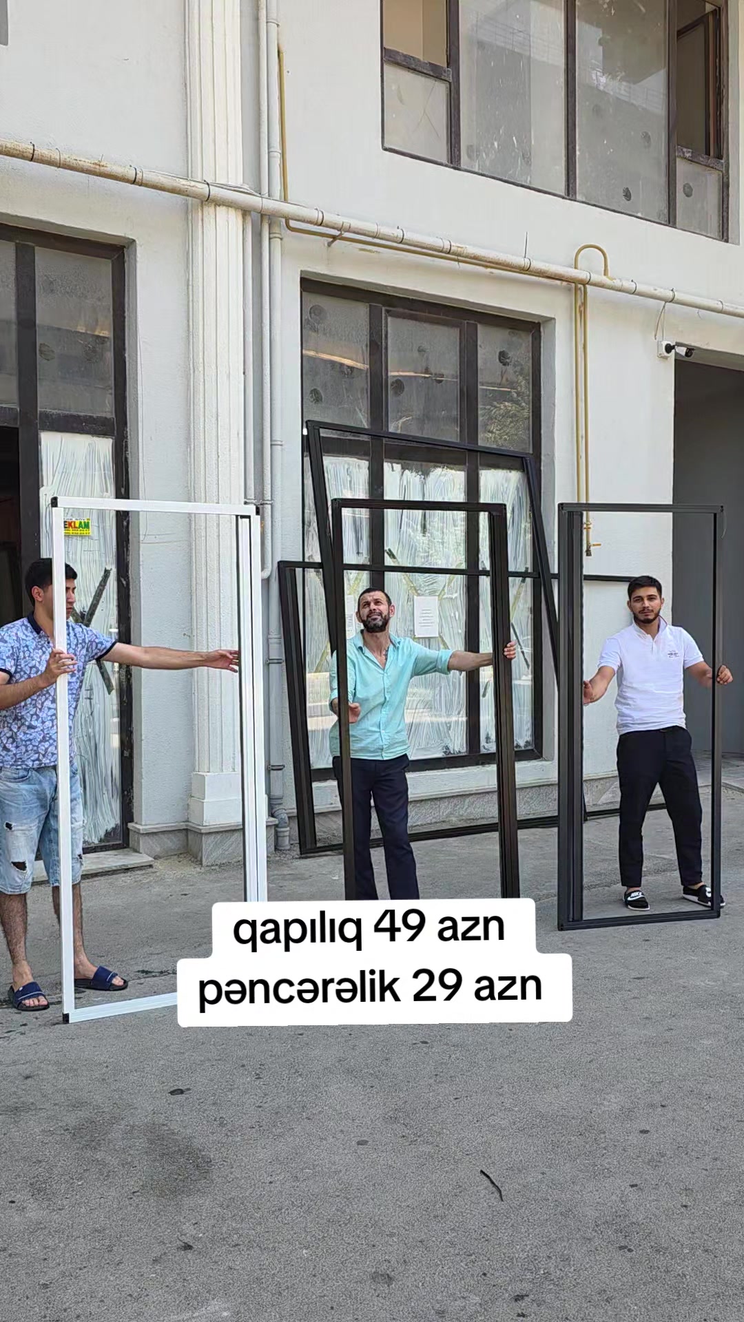 @Qapı satan oğlan