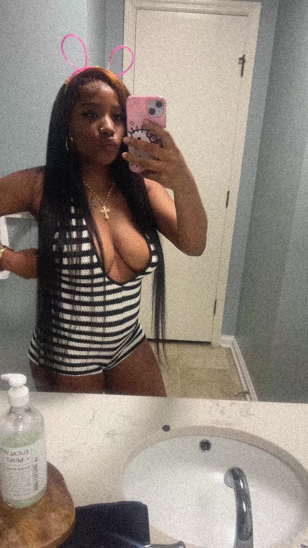 @Emari Danielle