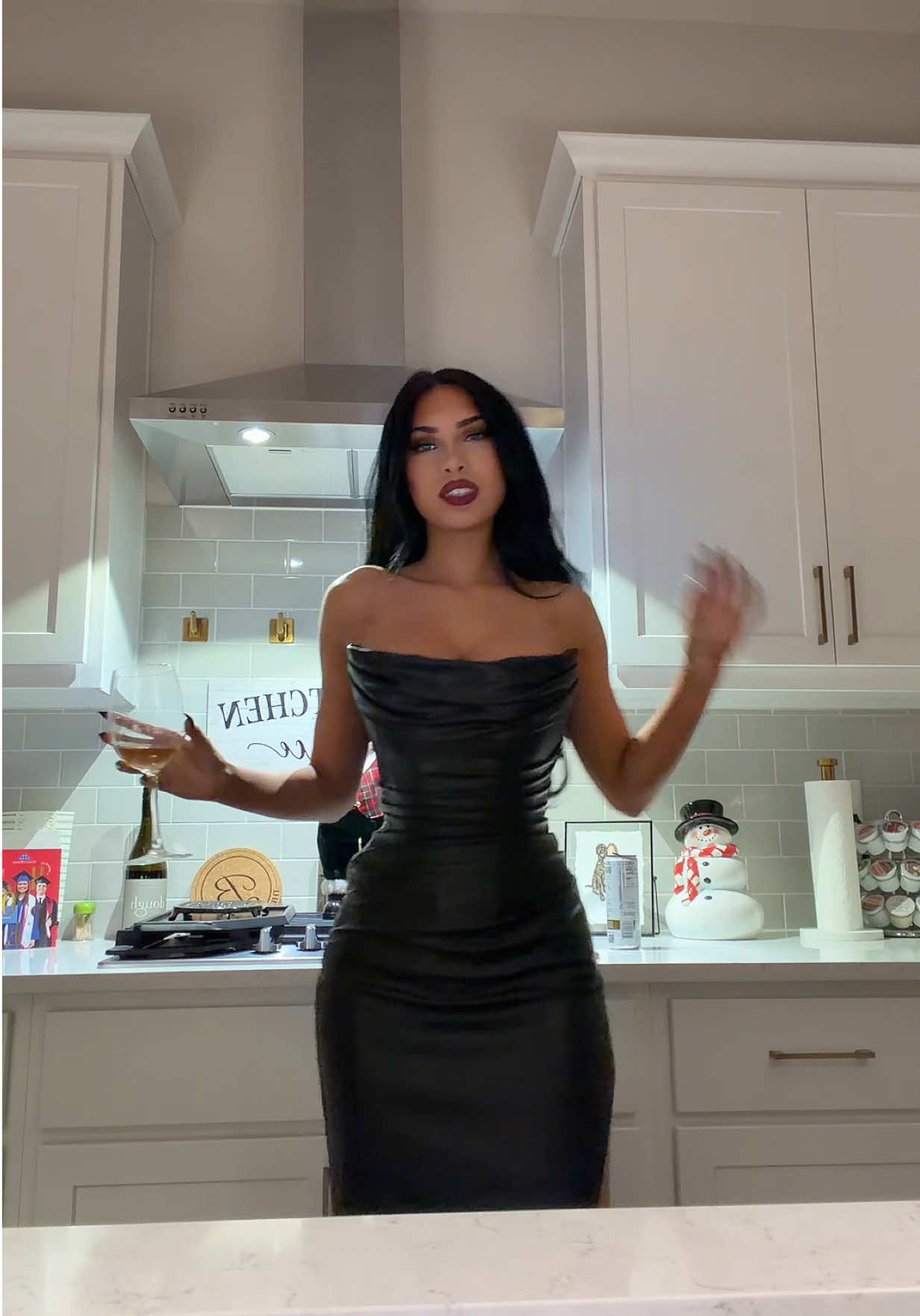 @Elle B