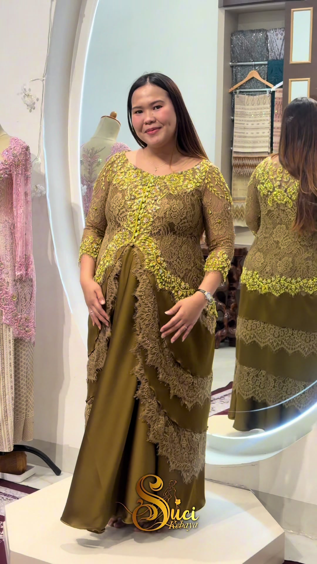 @Suci kebaya