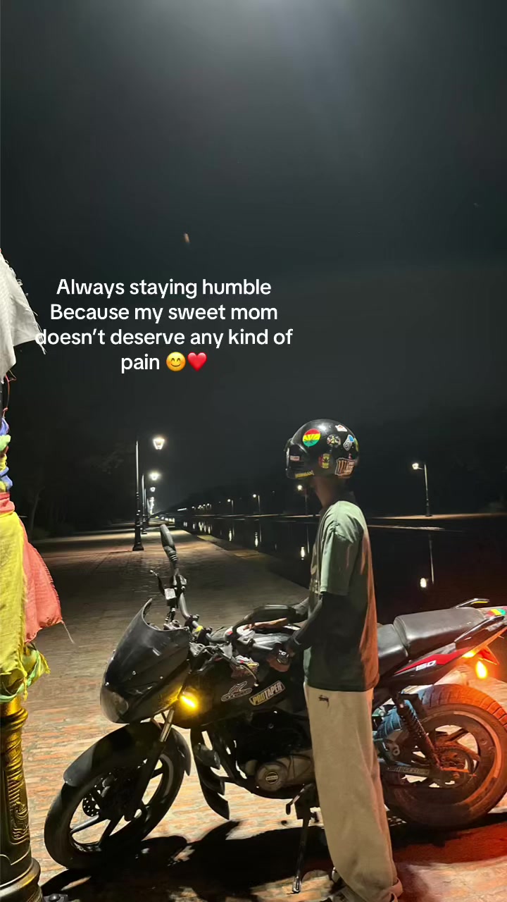 @Sumit 🥲🌷