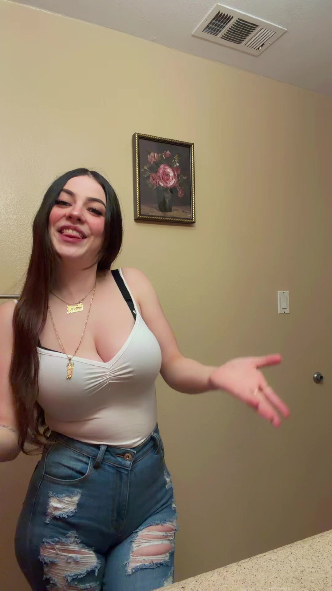 @Selena Moreno