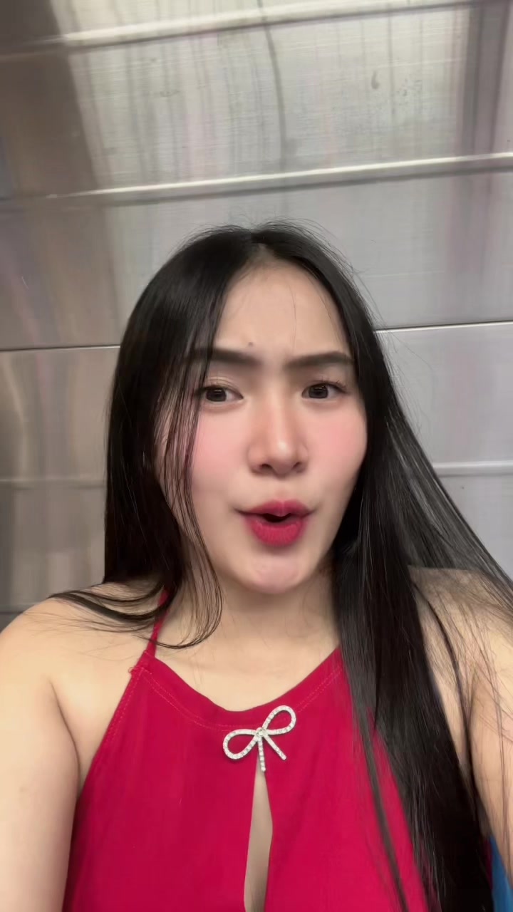 @Sesa 🍑🦋