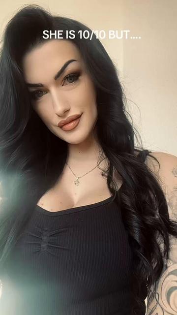 @Inked_Kira 📚