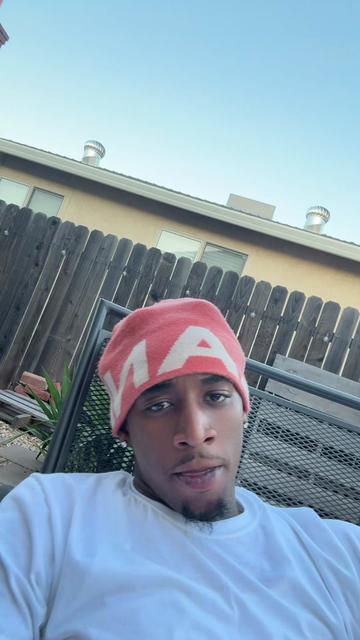 @Shechosesteezy