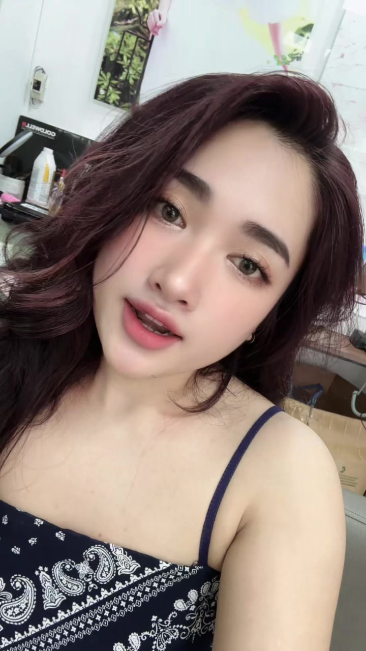 @Mai Thị Thu Hiền ( Vị Thần )