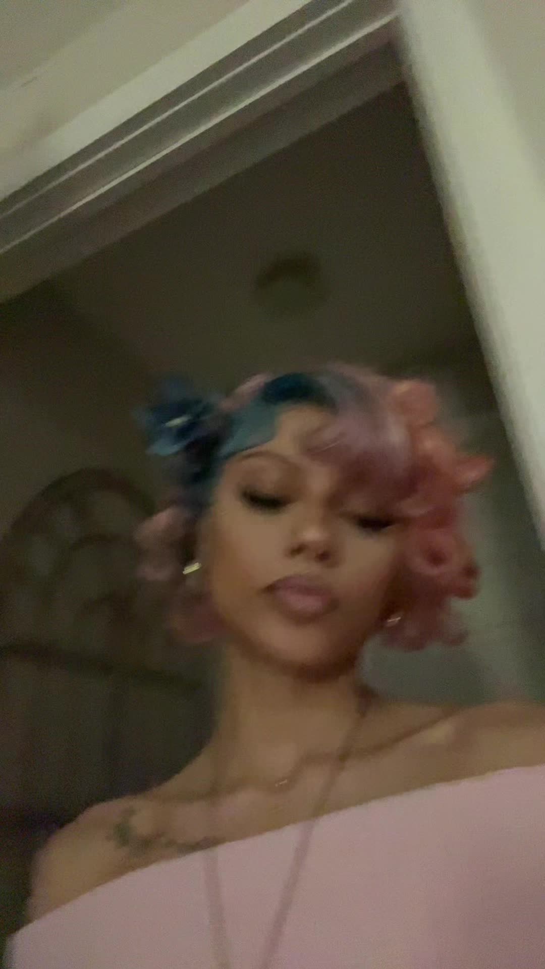 @essenceofsh4n