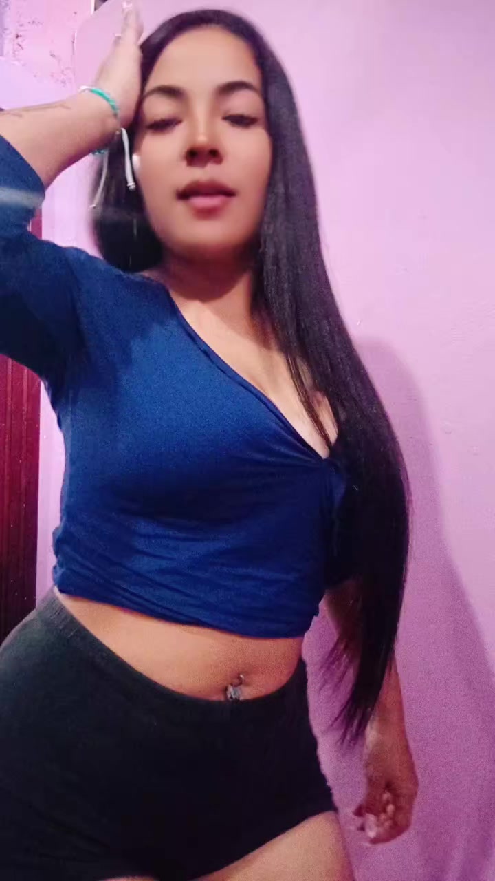 @Mary 🪽🖤