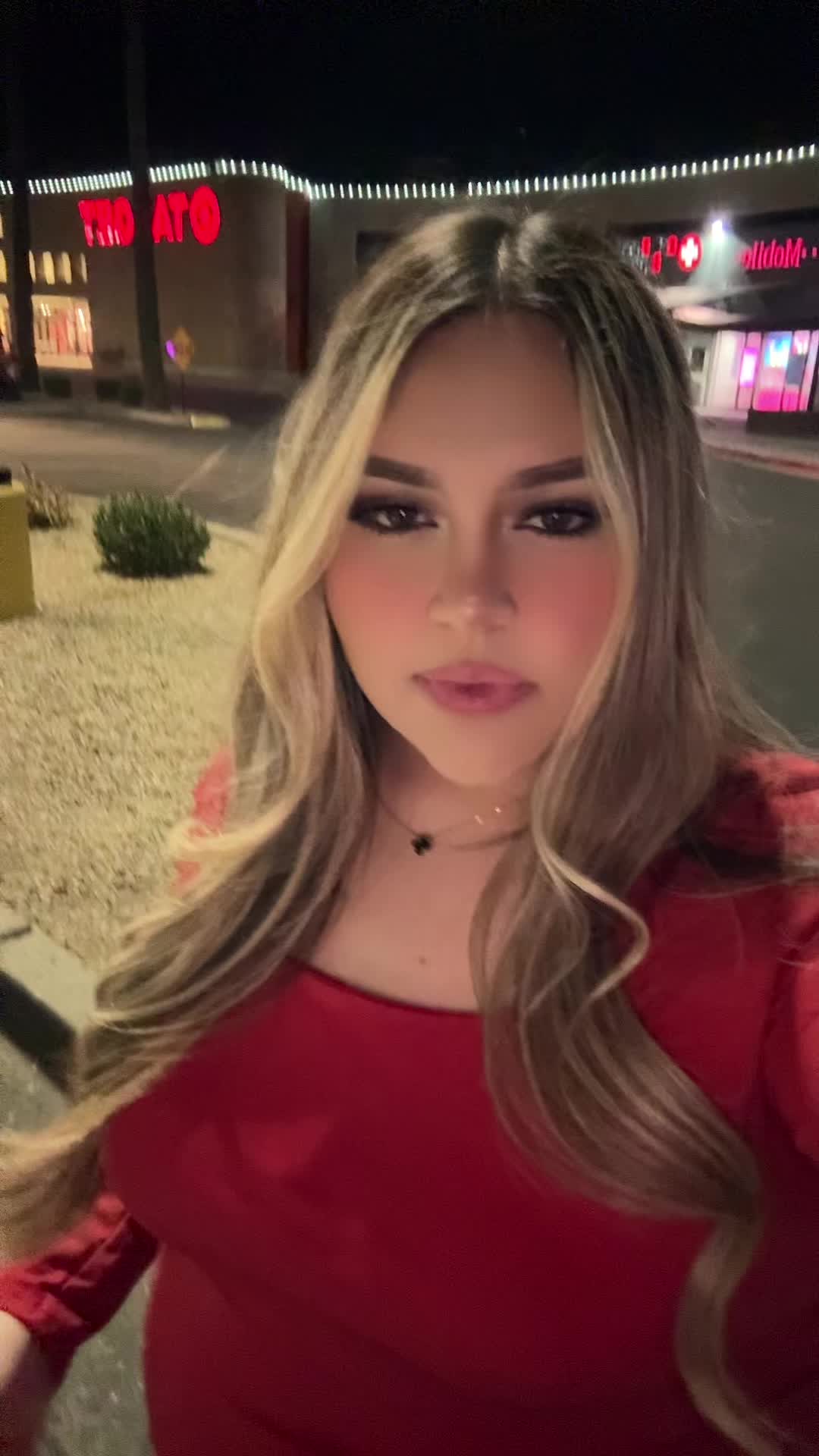 @aizlynn_