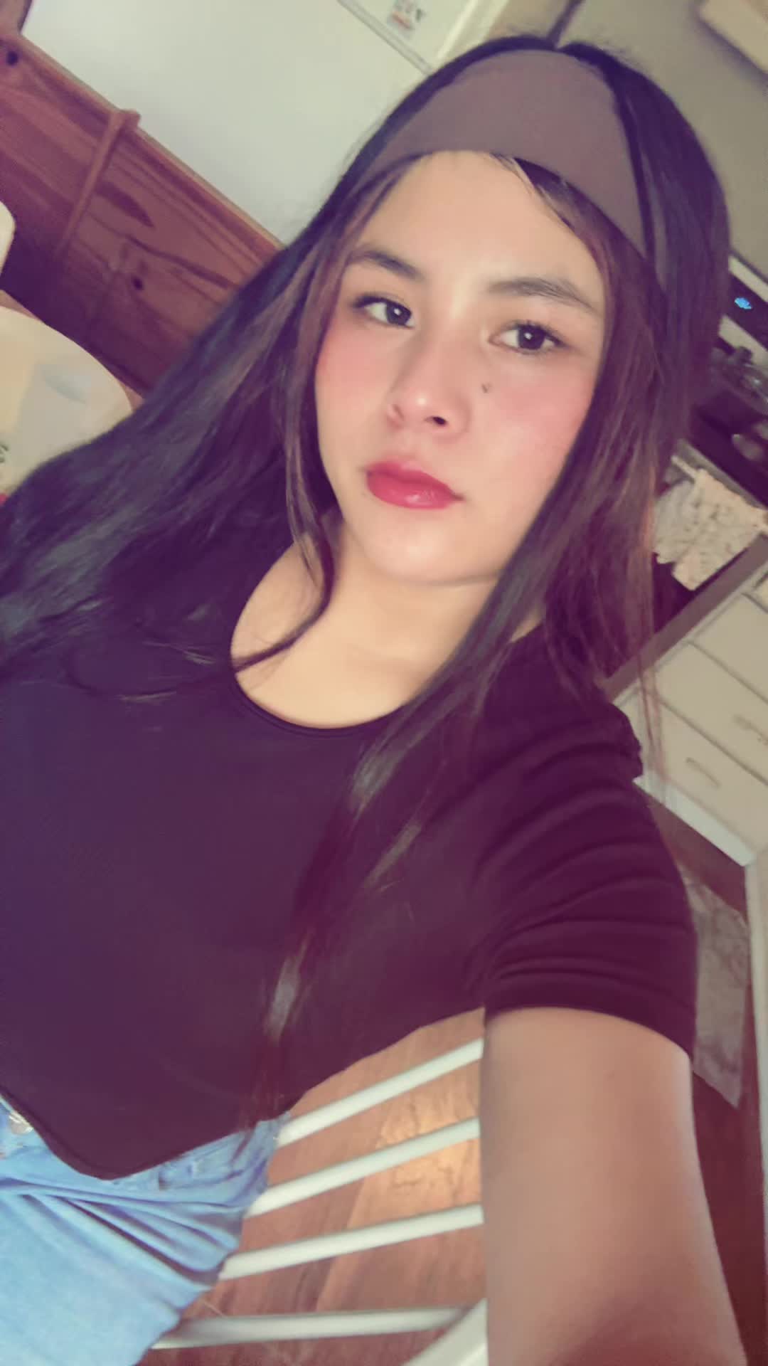 @C&euml;&ccedil;y Mor&auml;le&scaron;