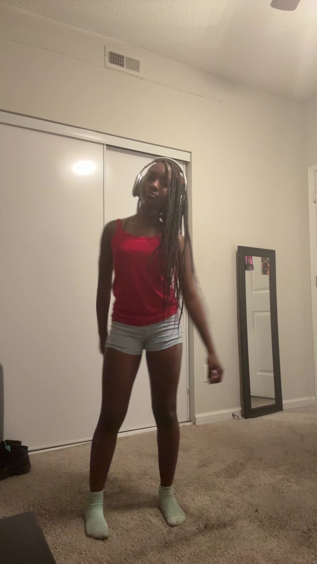 @Prettygirllexi1