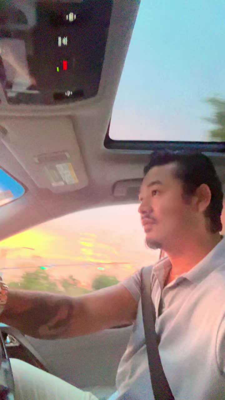 @Suren 🇺🇸 🇳🇵