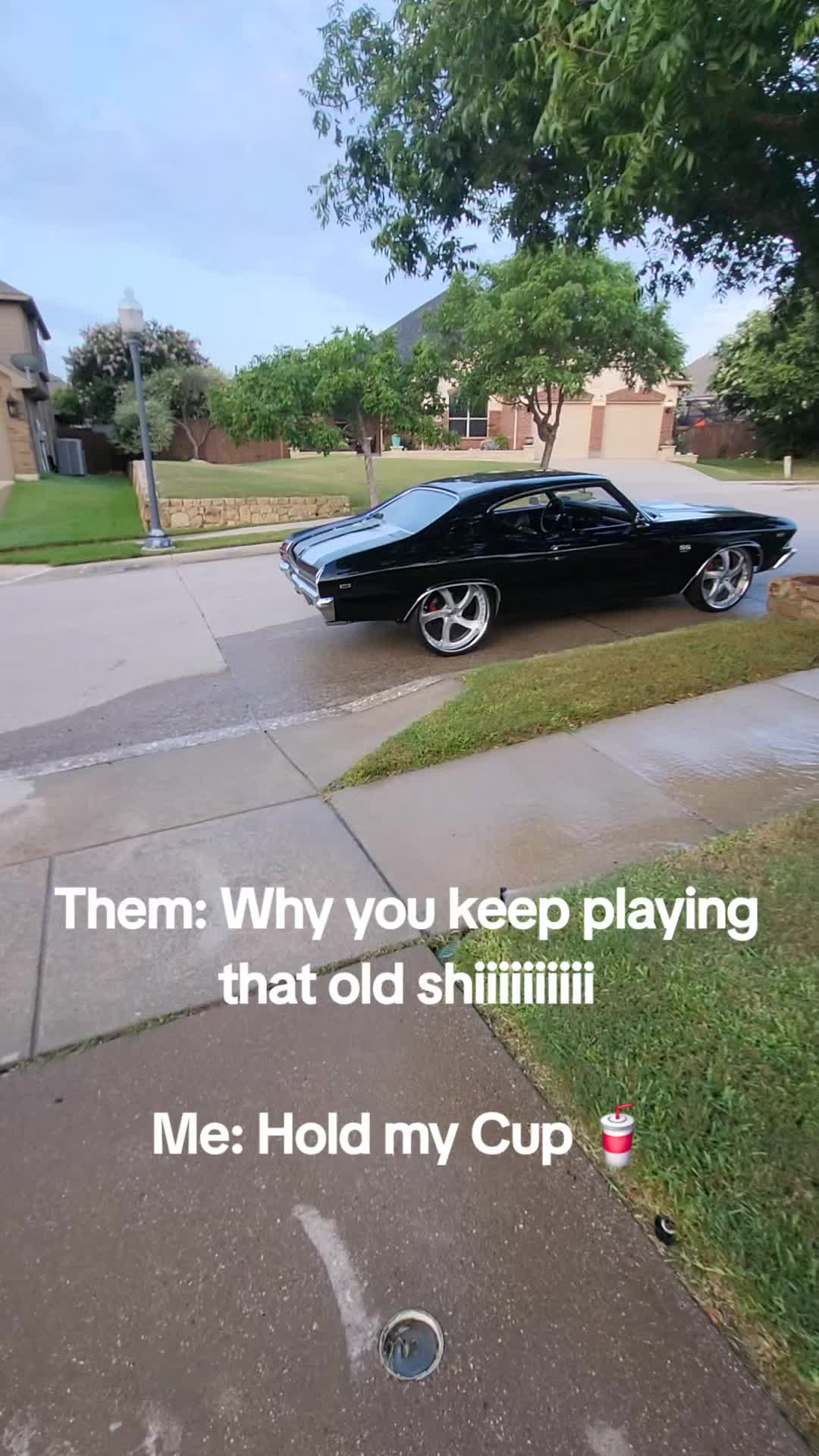@MoMoney