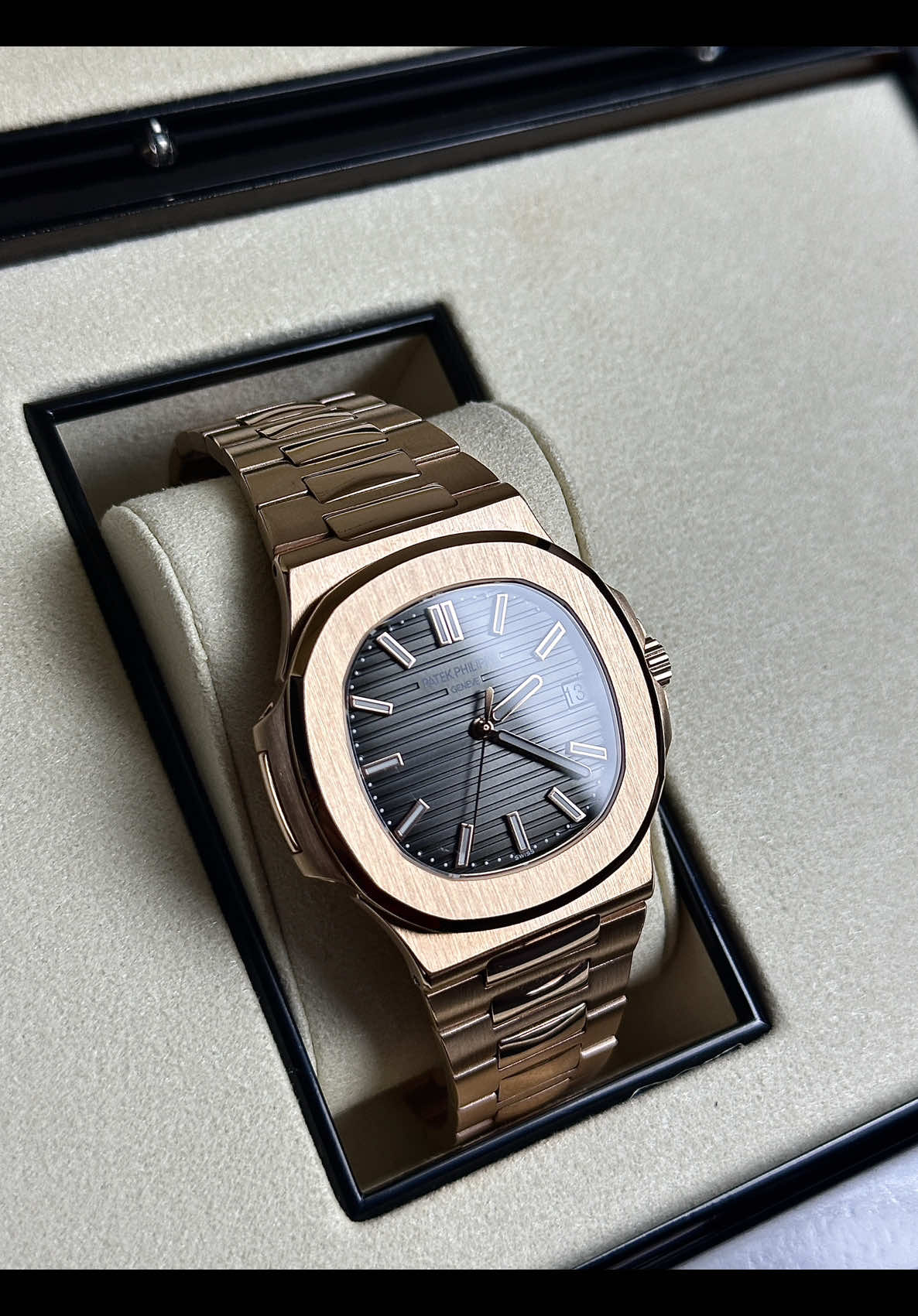 @WatchArea • ვოჩერია