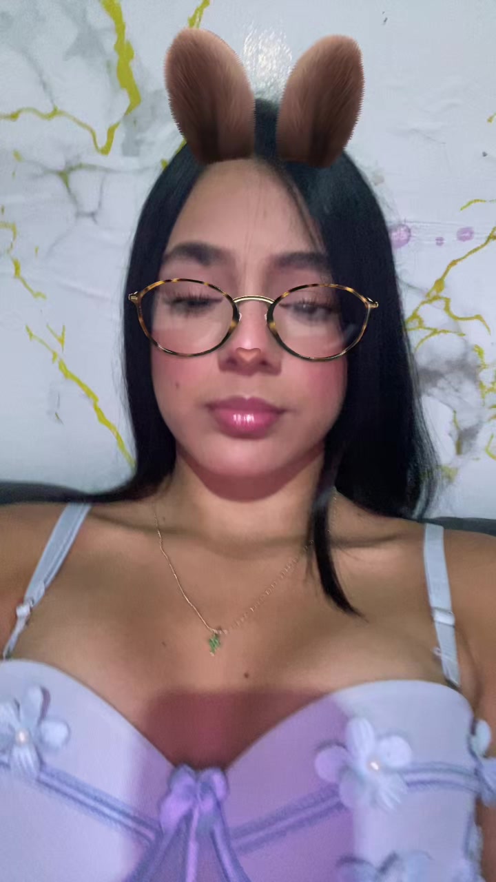 @ليونيلا