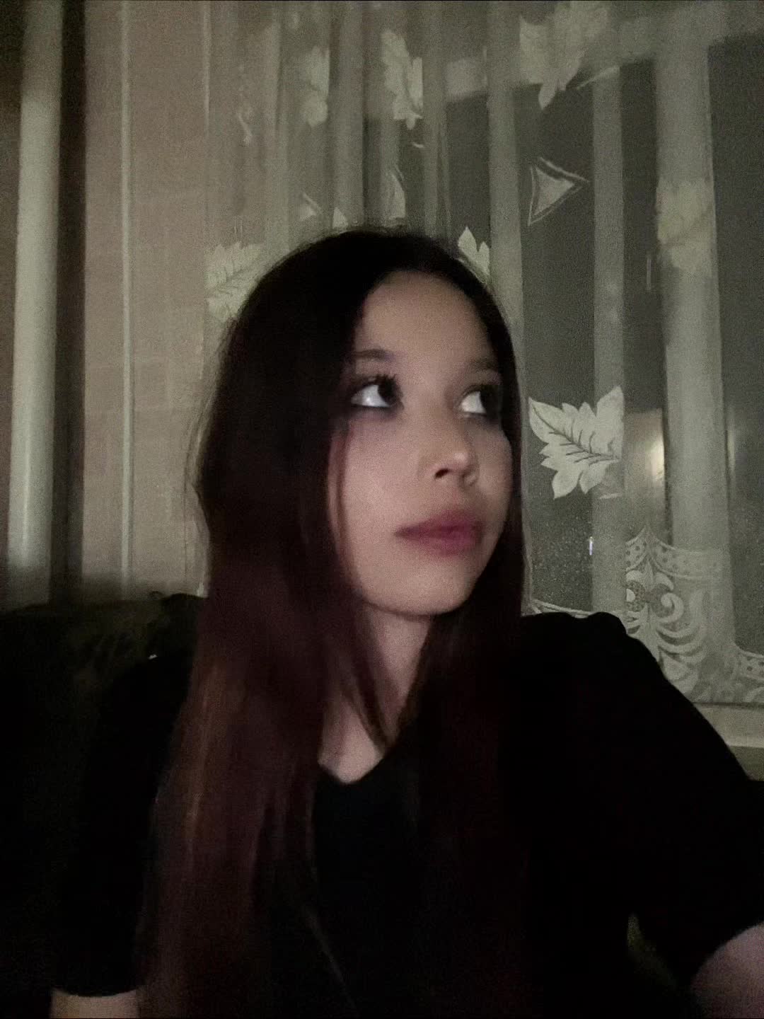 @ничка🎧