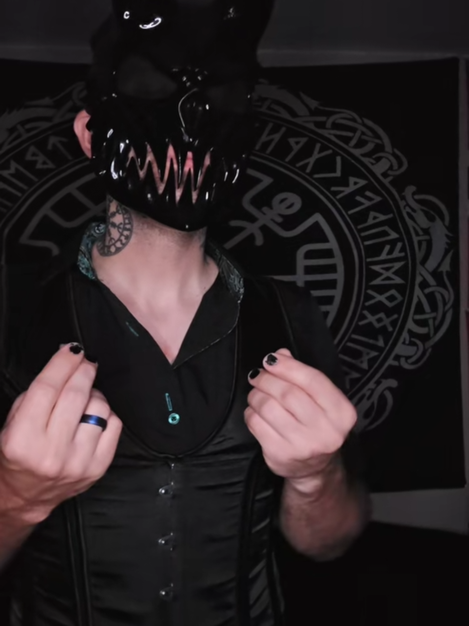 @The_norse_demon
