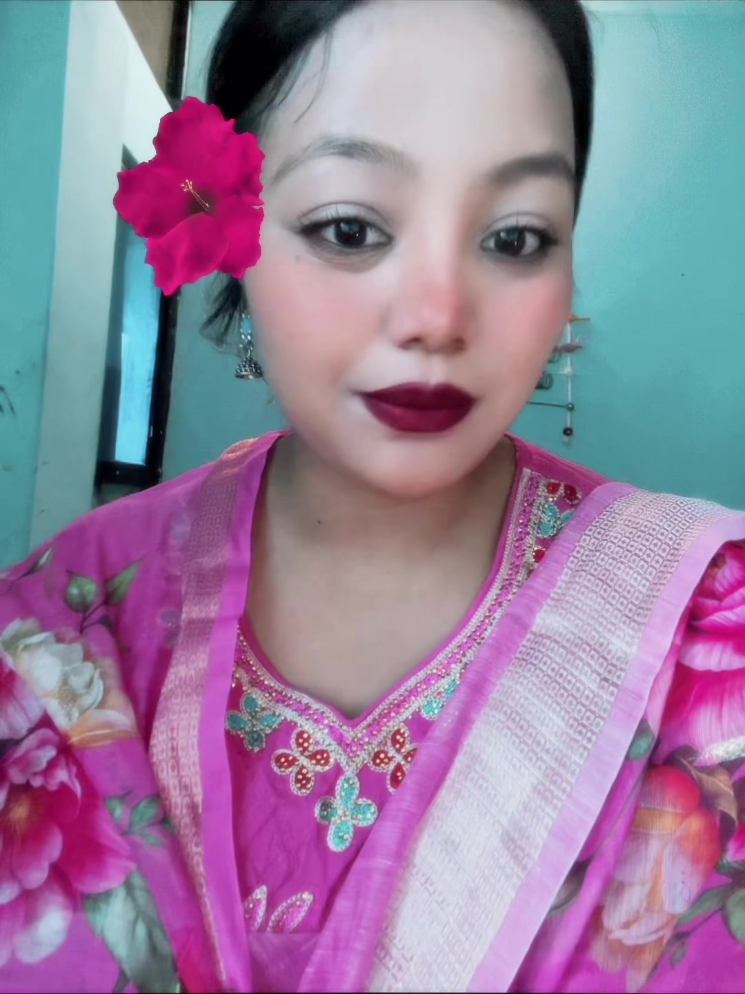 @Navina Lama🫀