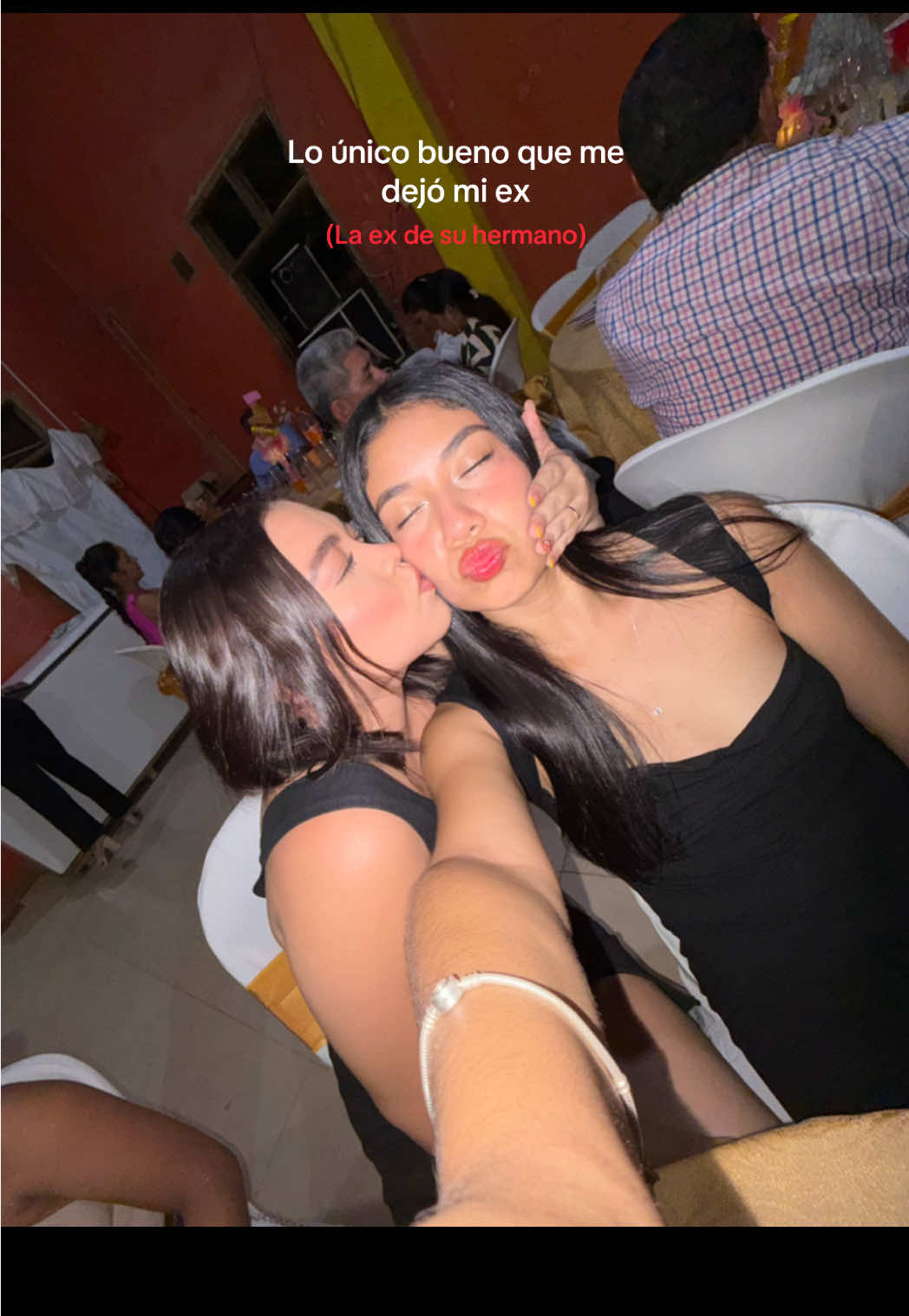 @𝑺𝑨𝑯𝑶𝑴𝒀🐰