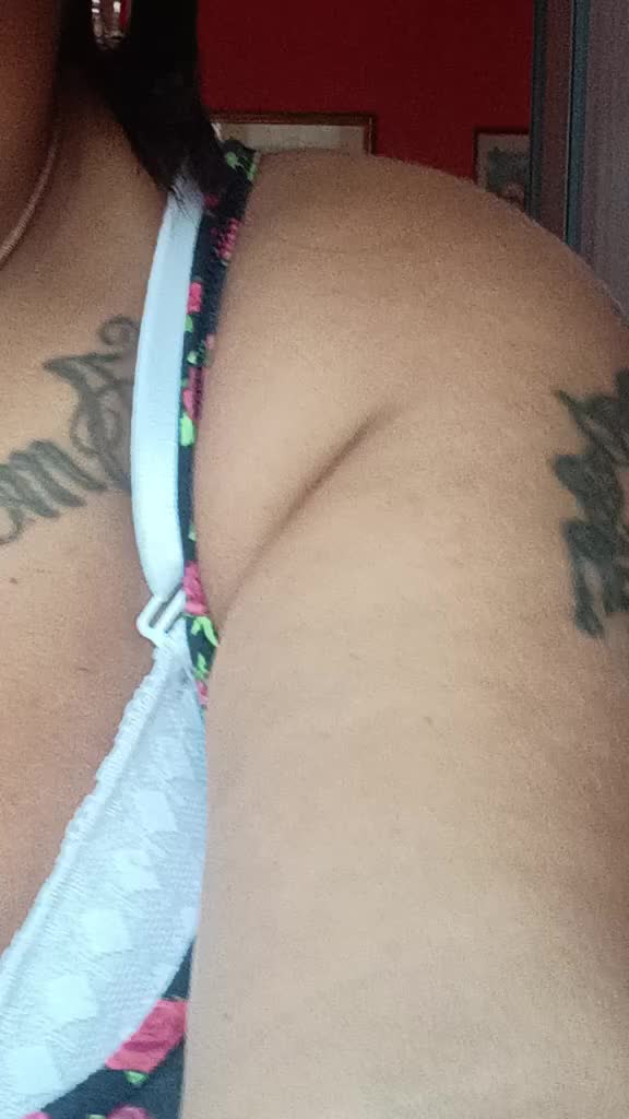 @DebbyMagrebina