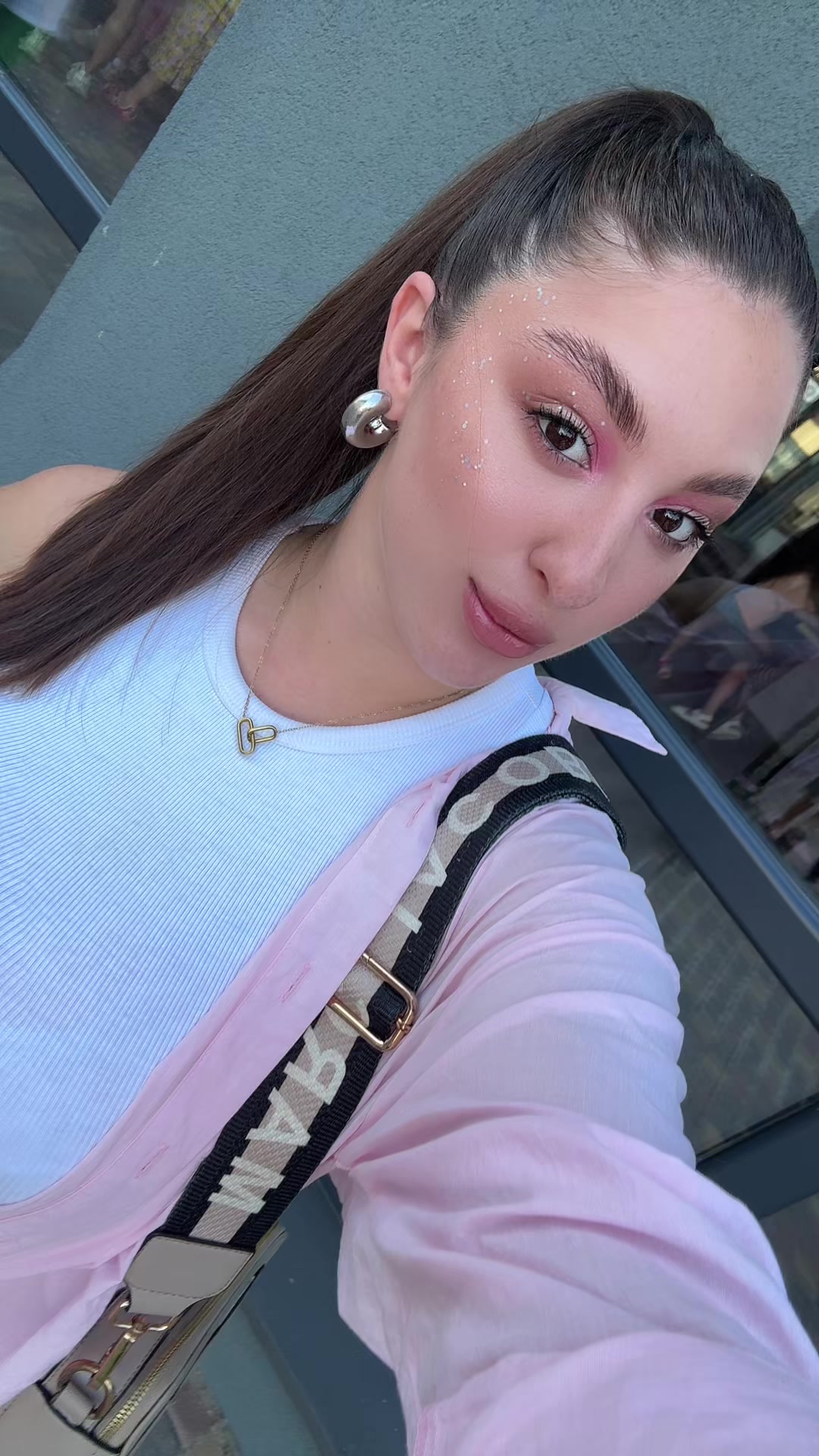 @Anastasia😈😈