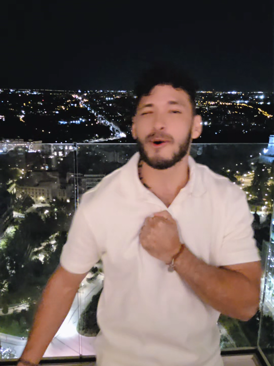 @alejandro