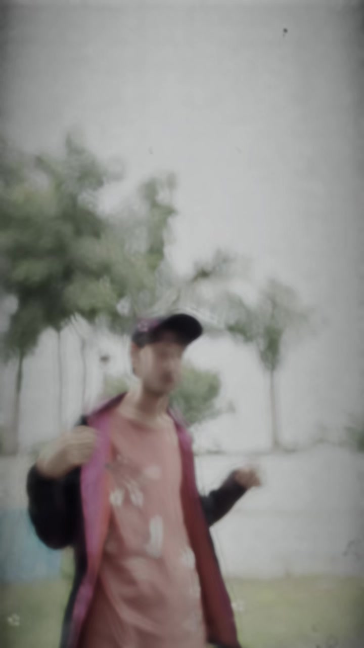 @fav alone 🗯️💐🇳🇵