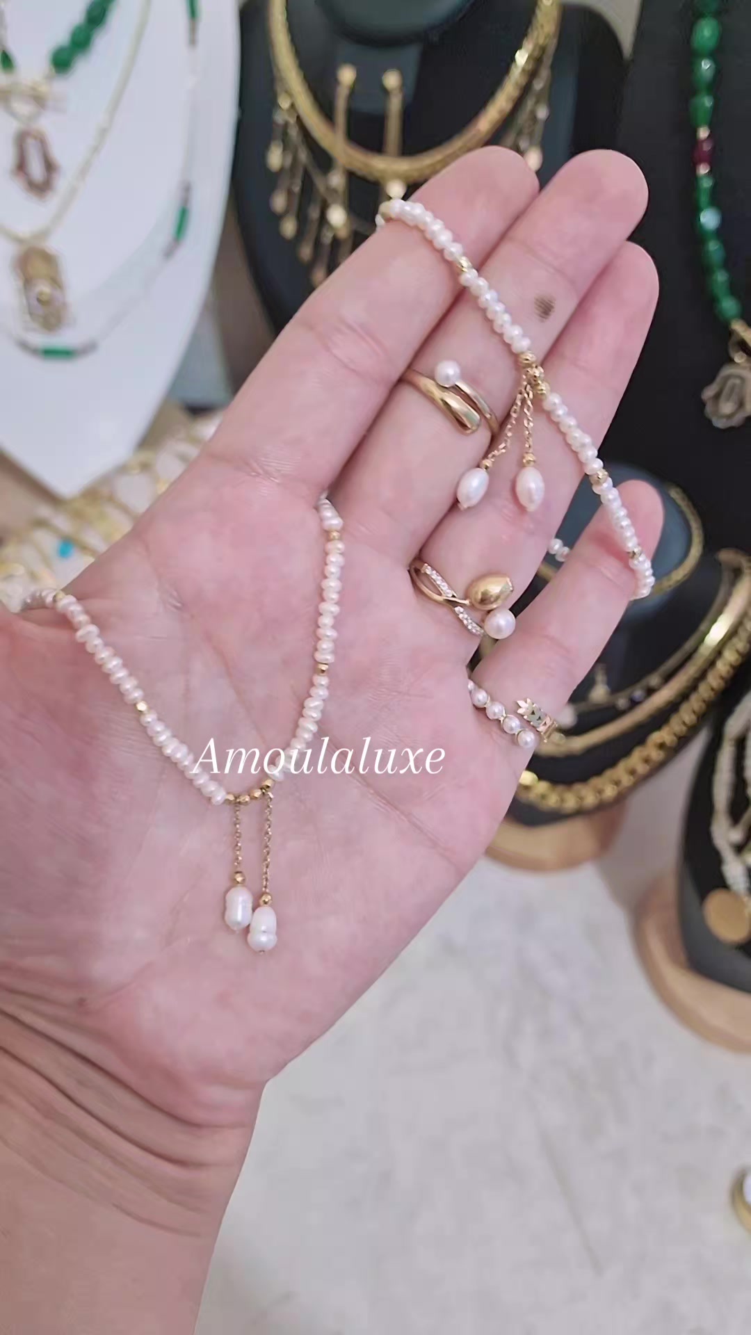 @Amoulaluxe