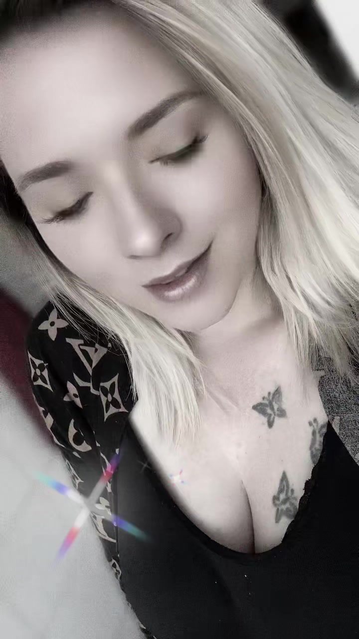 @⪼ℑ𝓮𝓼𝓼𝓲⪻