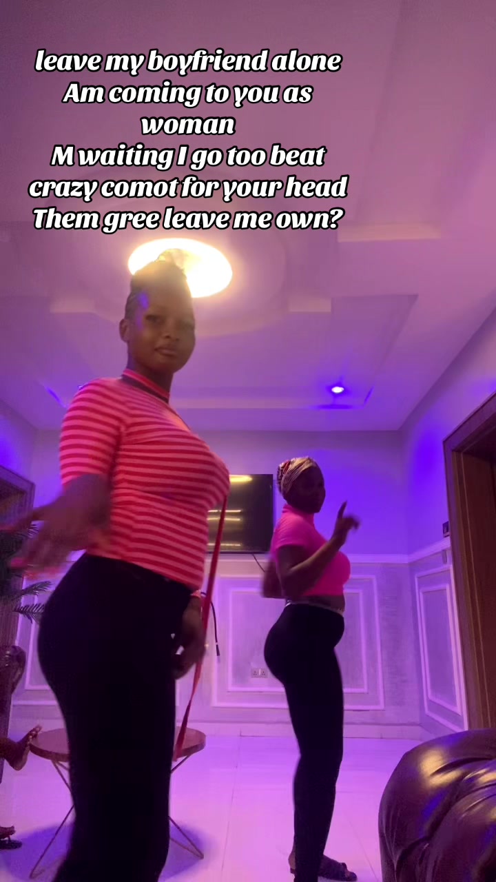 @Vicky_dan