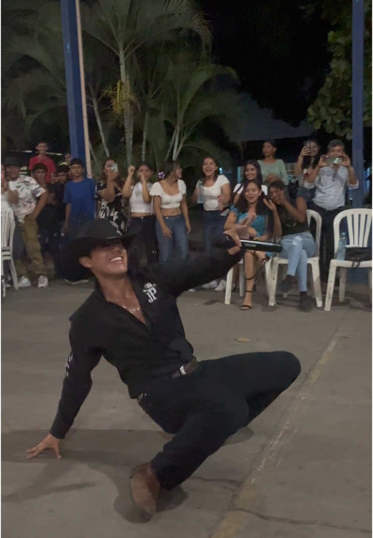 @Jose🤠🤎