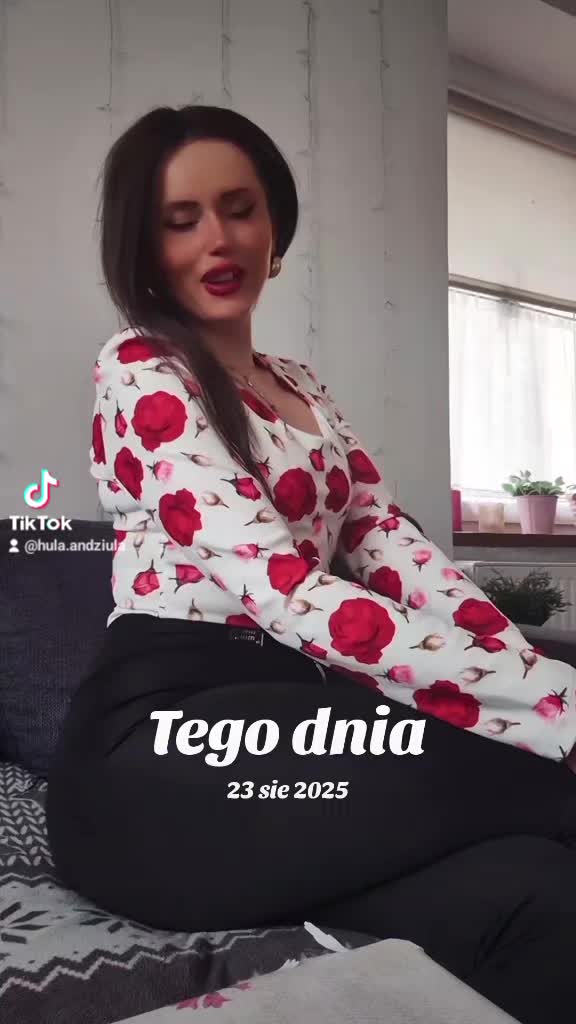 @Hula_Andziula 🦋