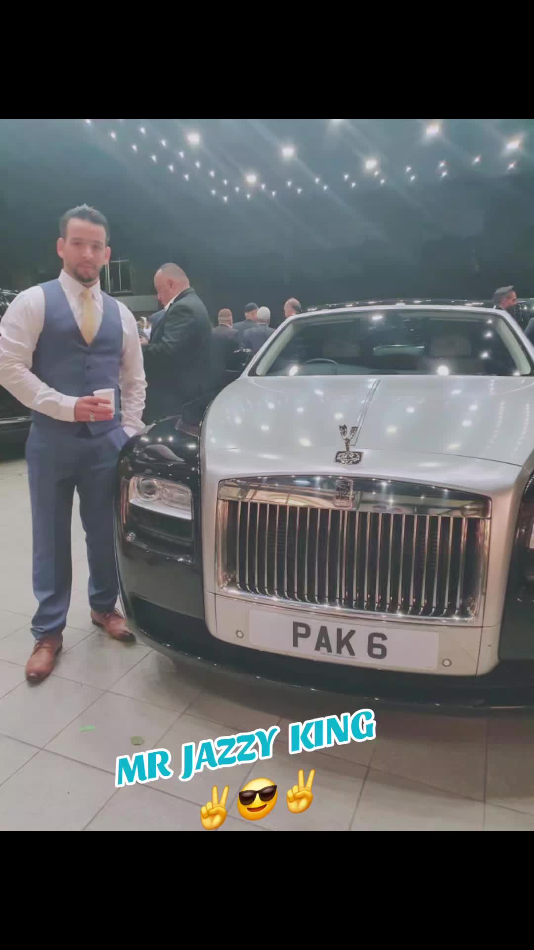 @Mr Jazzy king✌️🇬🇧 👑 🇵🇰✌️