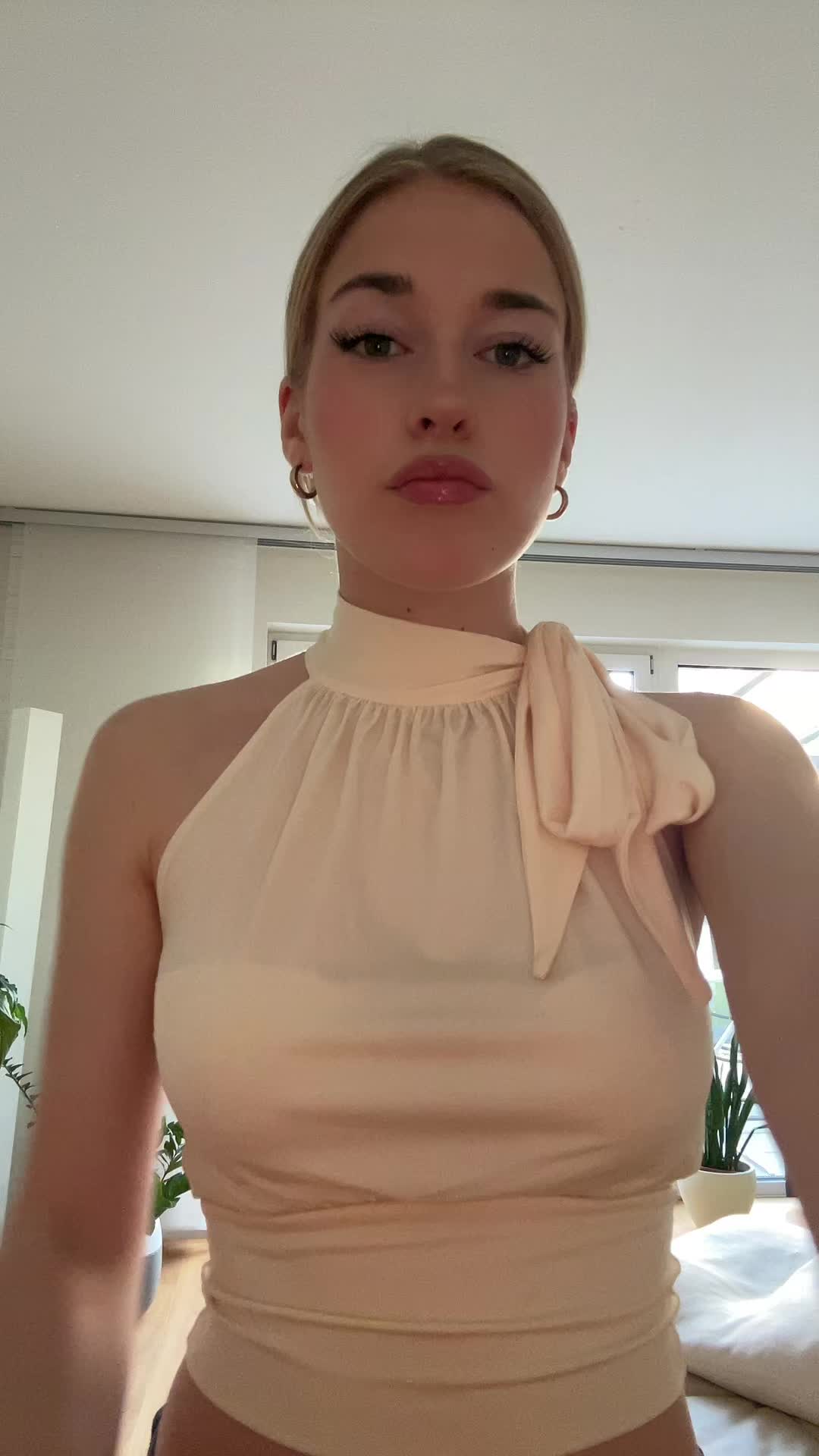 @𝑇ℎ𝑒𝑟𝑒𝑠𝑎 ⚢