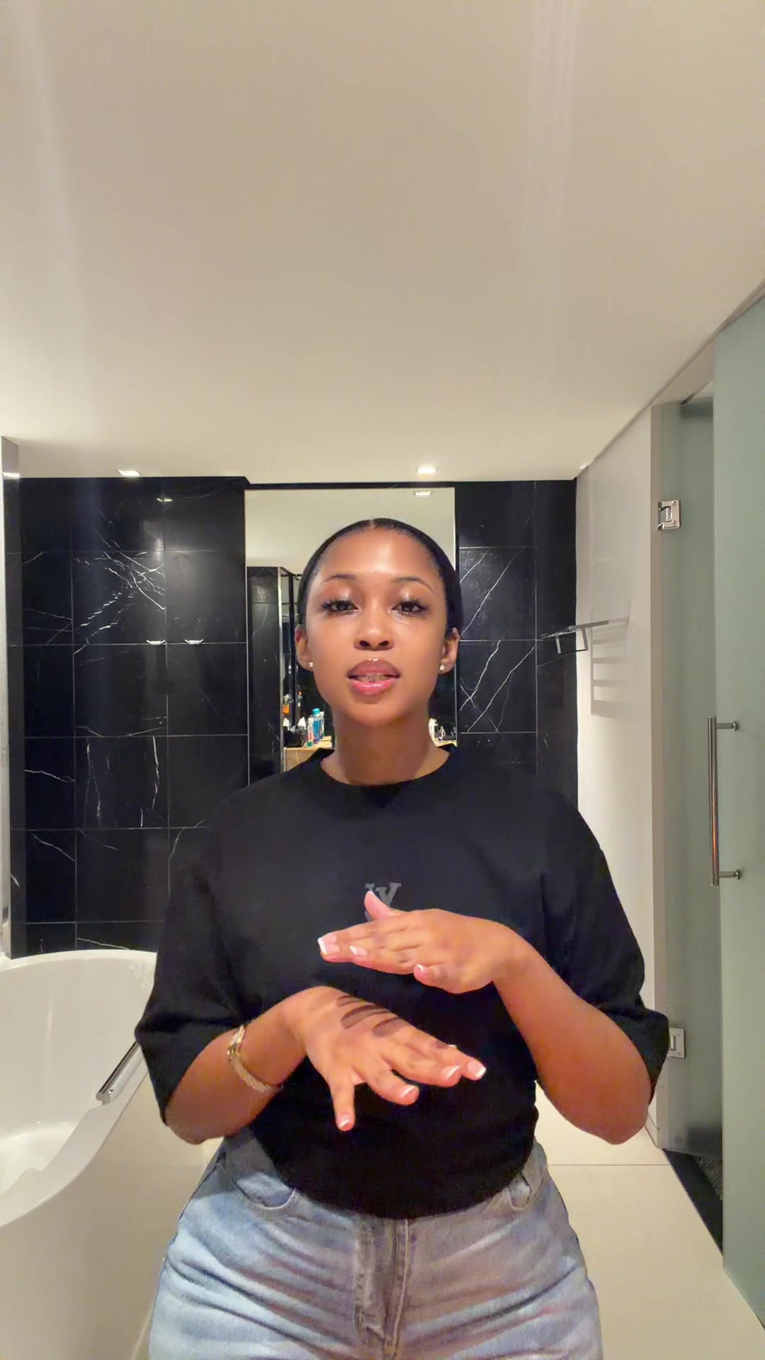 @angie_tselakgopo