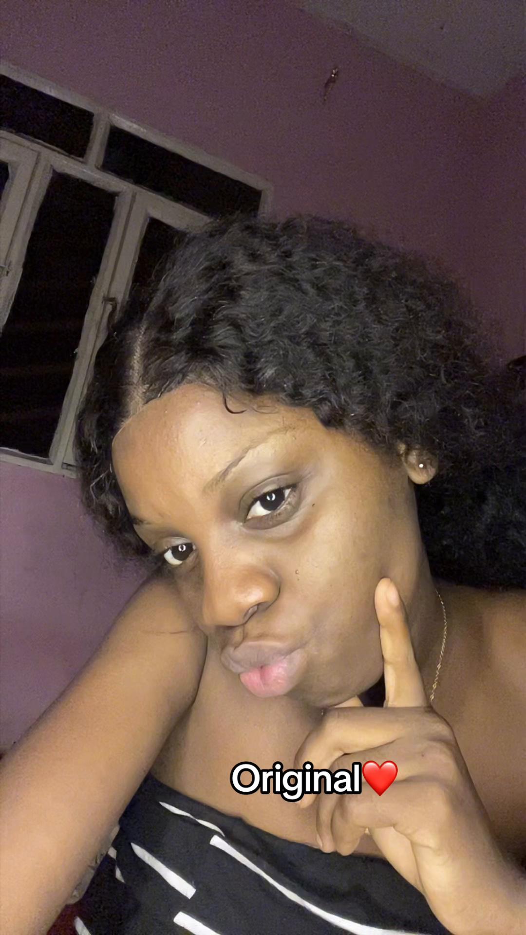 @Une fille simple ✅