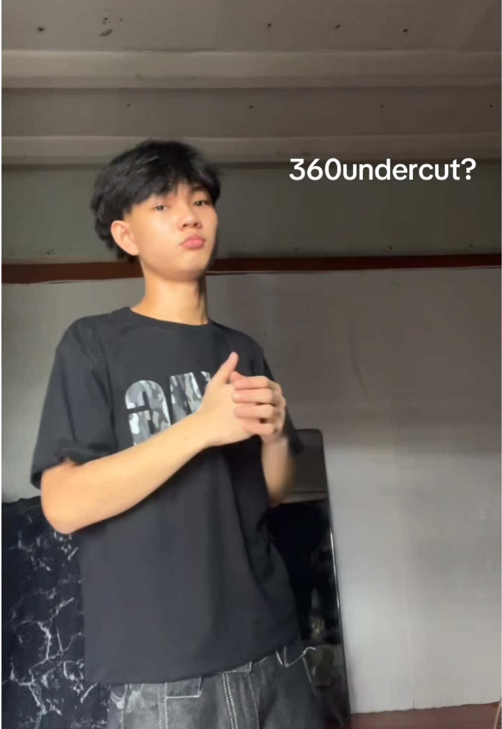 @???