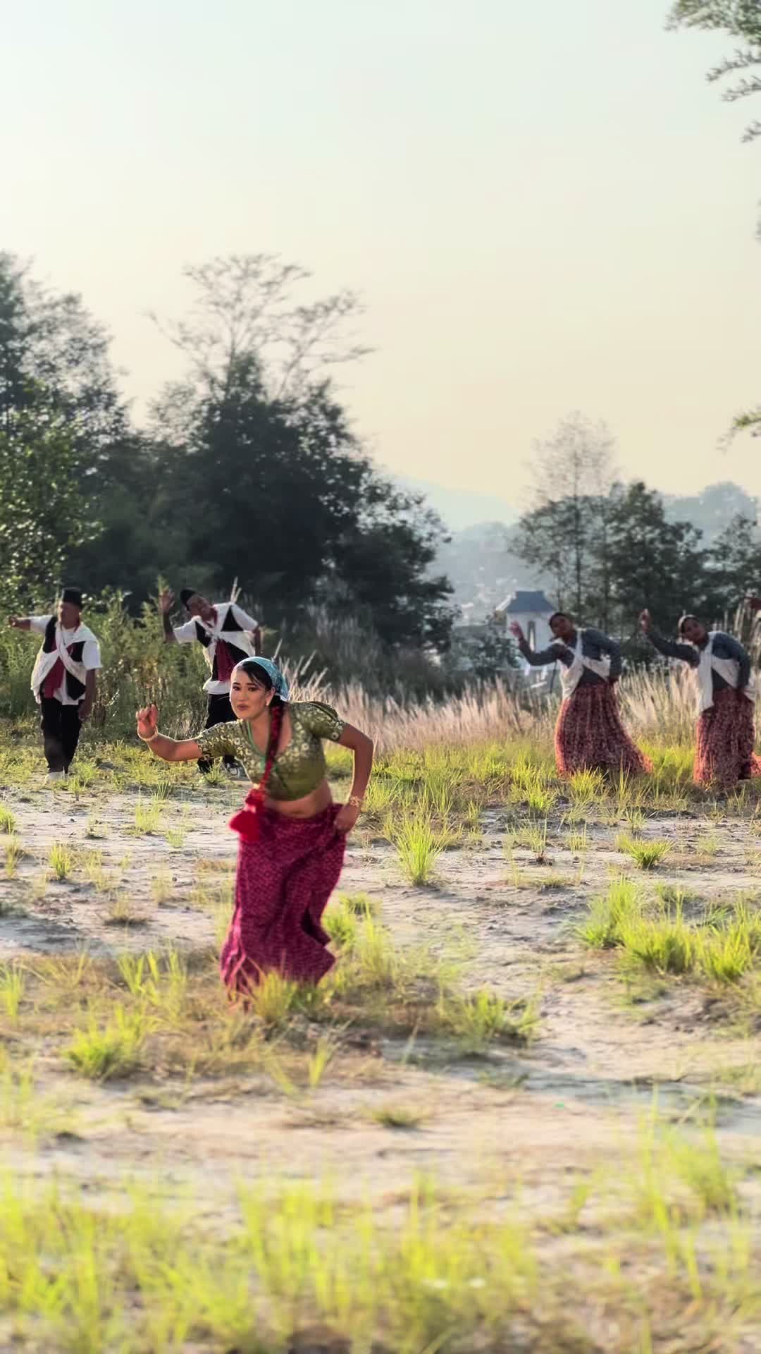 @असु