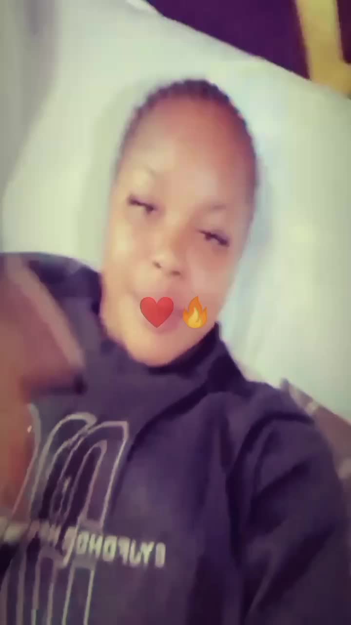 @Ama-strands 🌹