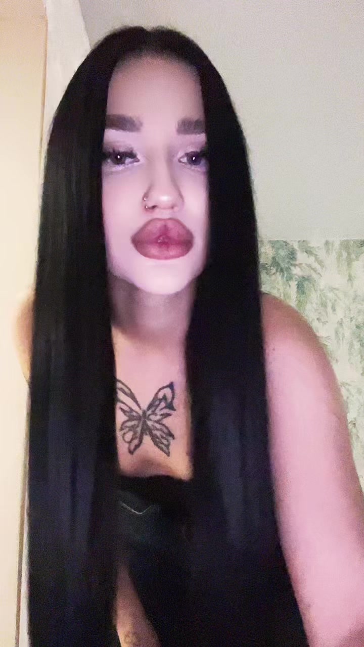 @Кошка