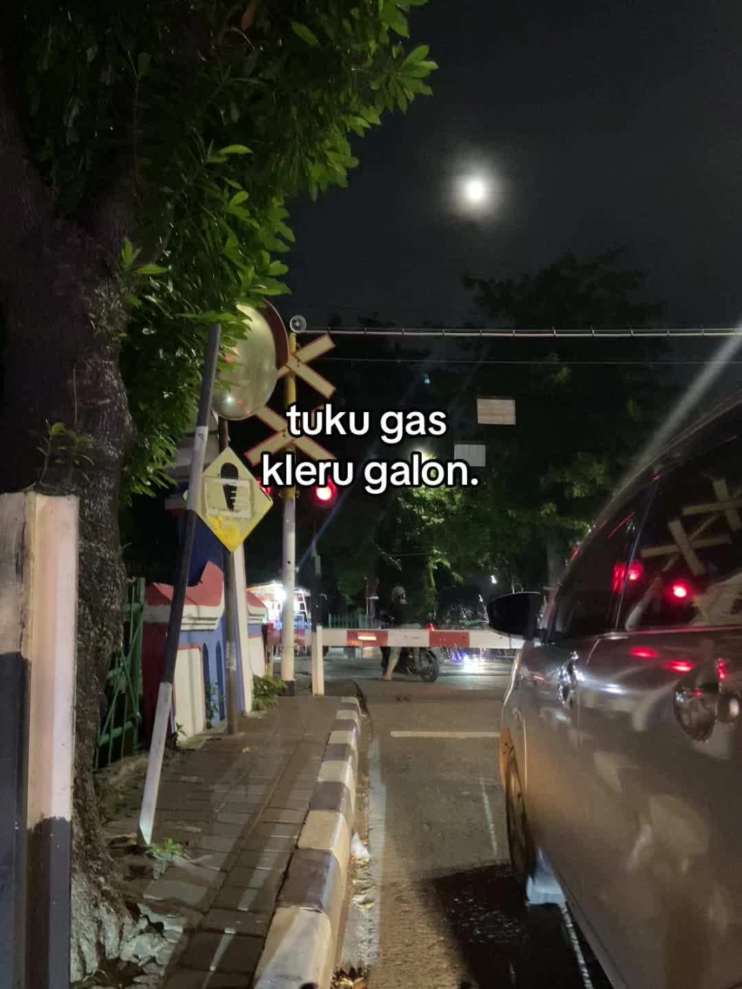 @Yoayy